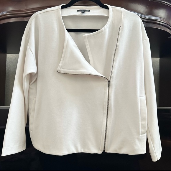 Eileen Fisher Roundneck Zip Jacket White Size Medium Petite - Picture 9 of 13